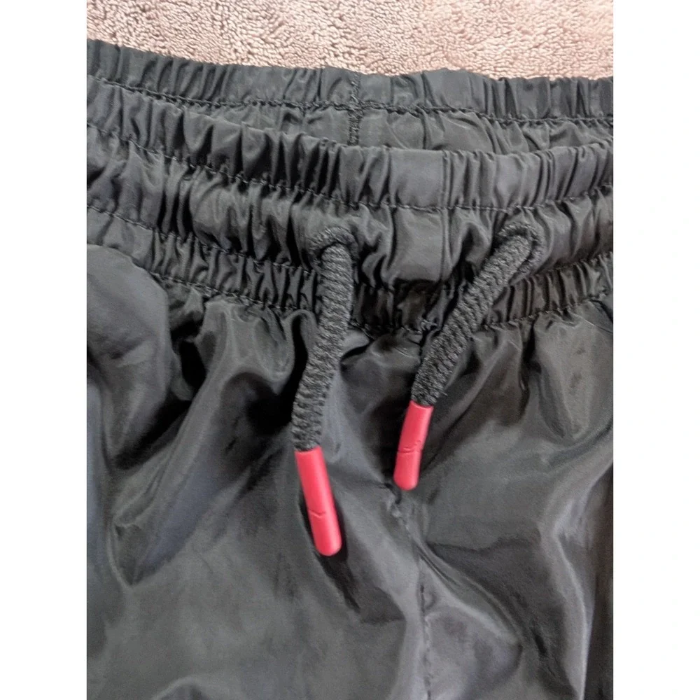 Jordan Athletic Shorts Mens Medium Black White Colorblock Jumpman Nylon